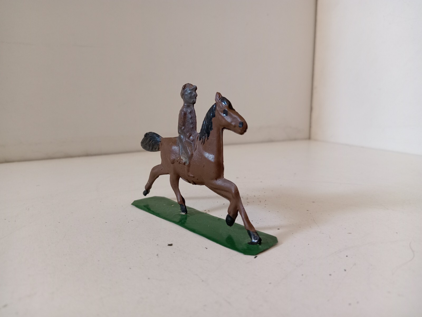 Jouet ancien cheval d'occasion - Collection
