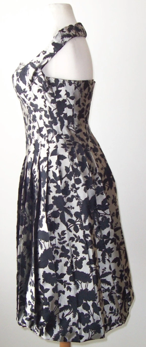 Abito plissettato ALEXANDER MCQUEEN vintage floreale broccato pizzo coppe corsetto 40 2 4