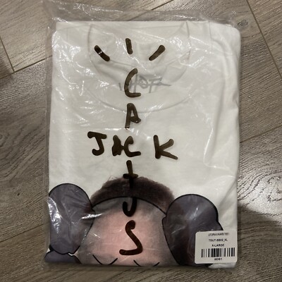 Travis Scott Utopia x Kaws Large T-Shirt
