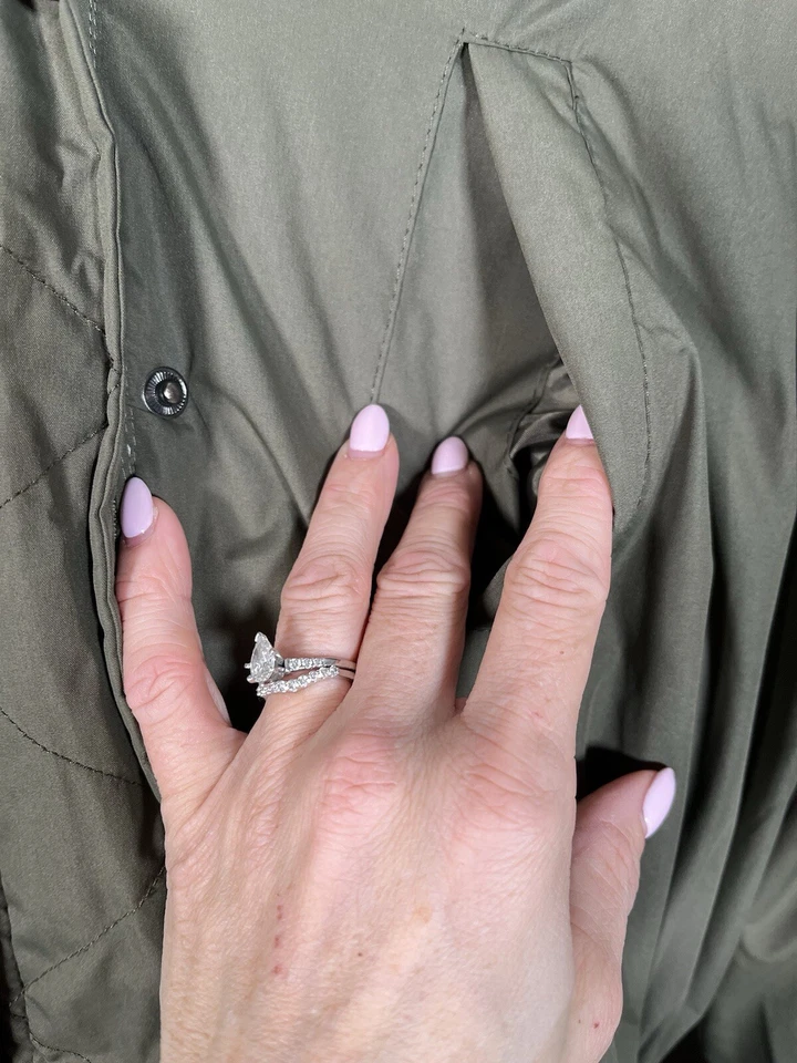 TAPONES PARA CLIMA BOLSOS MUJER VERDE OLIVA ABRIGO ACOLCHADO PARKA PIEL SINTÉTICA CÁLIDO Foto 3 de 4