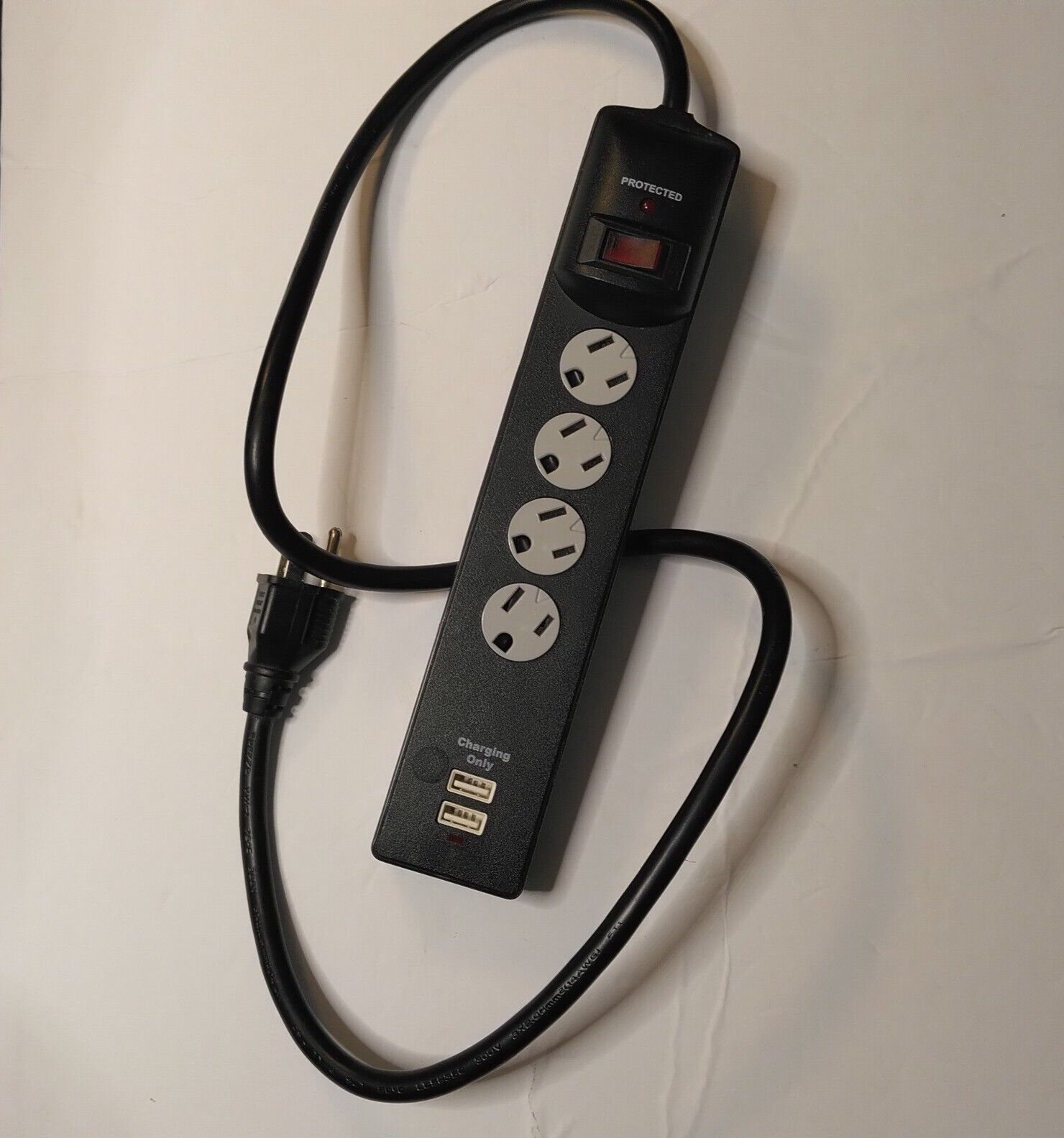 Extension Cord with 4 Outlet 2 USB Surge Protector Black-image