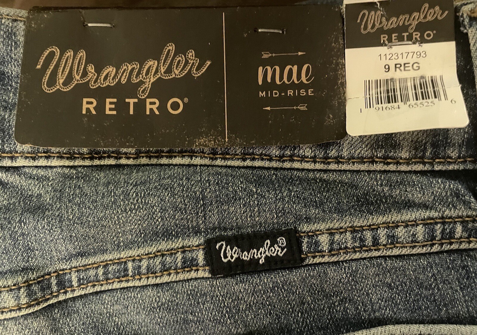 Wrangler Retro Mae Jeans Ladies Size 9R MSRP $69.99 image 3