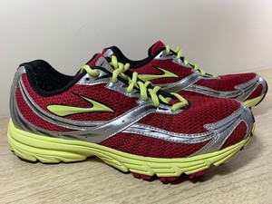 brooks launch red