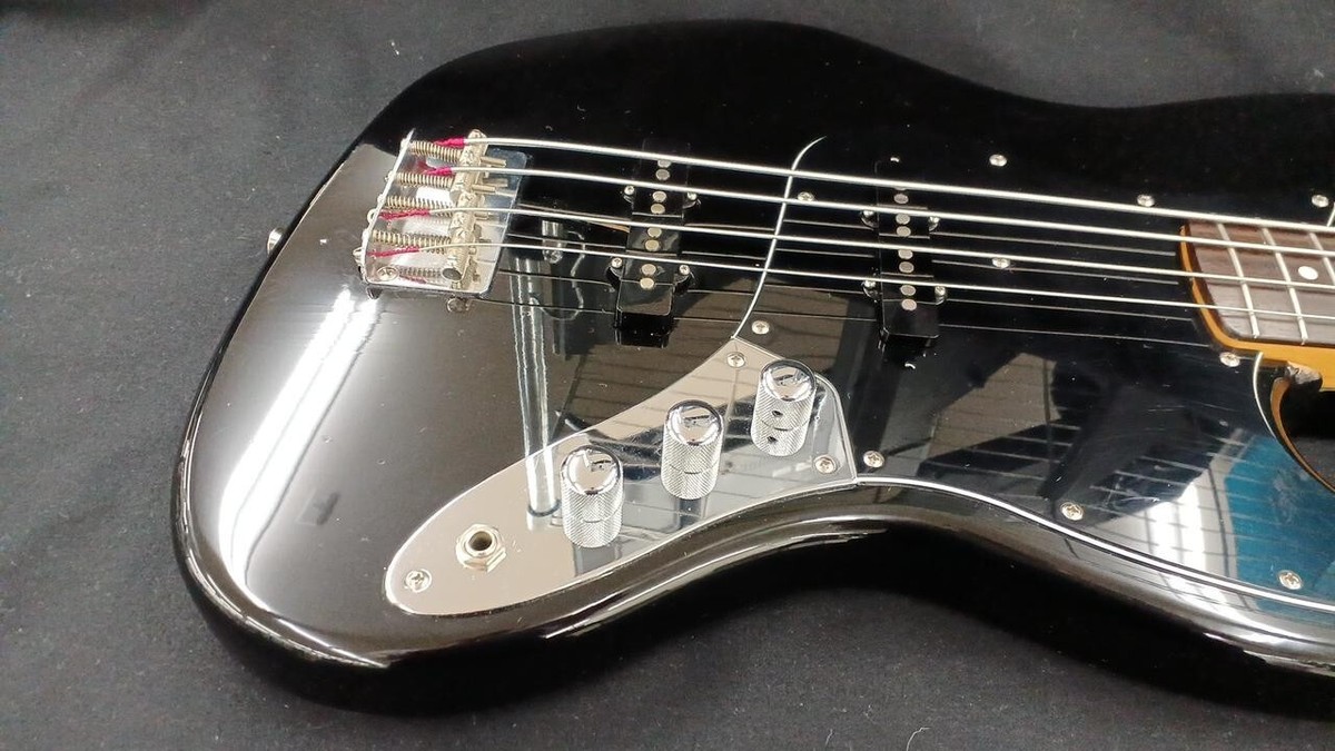 極美品　Fender Japan JB62 Jazz Bass 付属品多数 極美品 Fender Japan JB62 Jazz Bass 付属品多数