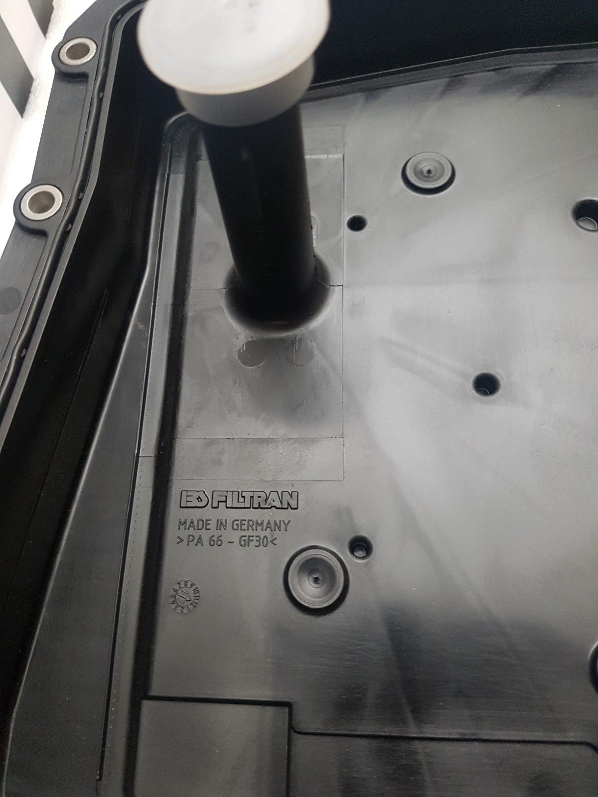 GENUINE BMW 5 SERIES E60 E61 E90 E92 AUTOMATIC ZF GEARBOX OIL SUMP PAN