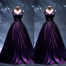 Vintage Purple Wedding Dresses Sleeveless Satin Lace Appliques Bridal Gowns