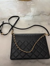Tory Burch large Quilted Crossbody Bag Gold Chain Strap Magnetic Flap