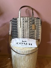 Patricia Nash Apricale Gold Convertible Clutch   NEW No Tags Retail: 169