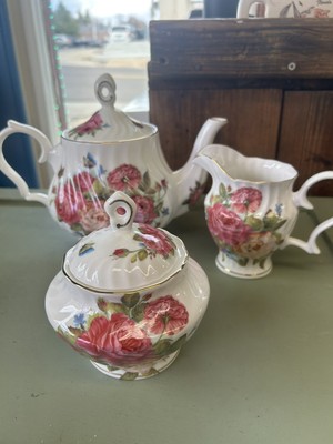 Gracie China Sandra's Rose Bone China Tea Set 3 pieces