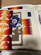 Pendleton Chief Joseph Jacquard Robe Blanket Ivory 64x80 USA NEW IN BOX