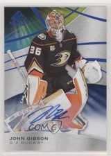 2019-20 Upper Deck SP Game Used Blue Auto John Gibson #57 Auto um0