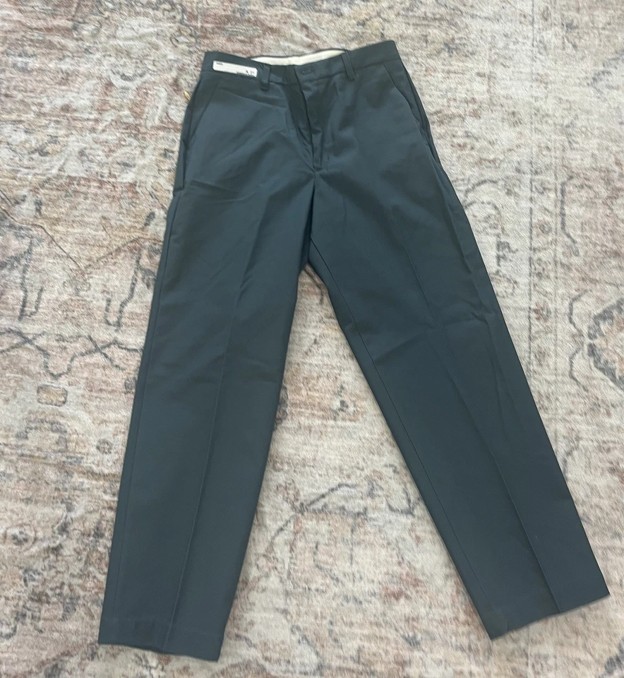 Pantalones de uniforme para hombre Redcap y Aramark 33”�� x 30” verde pino  Foto 2 de 4