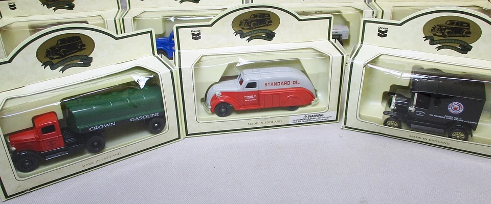 Lot of 10 Lledo England Chevron Commemorative Model Diecast Vehicles - Image 4 of 4