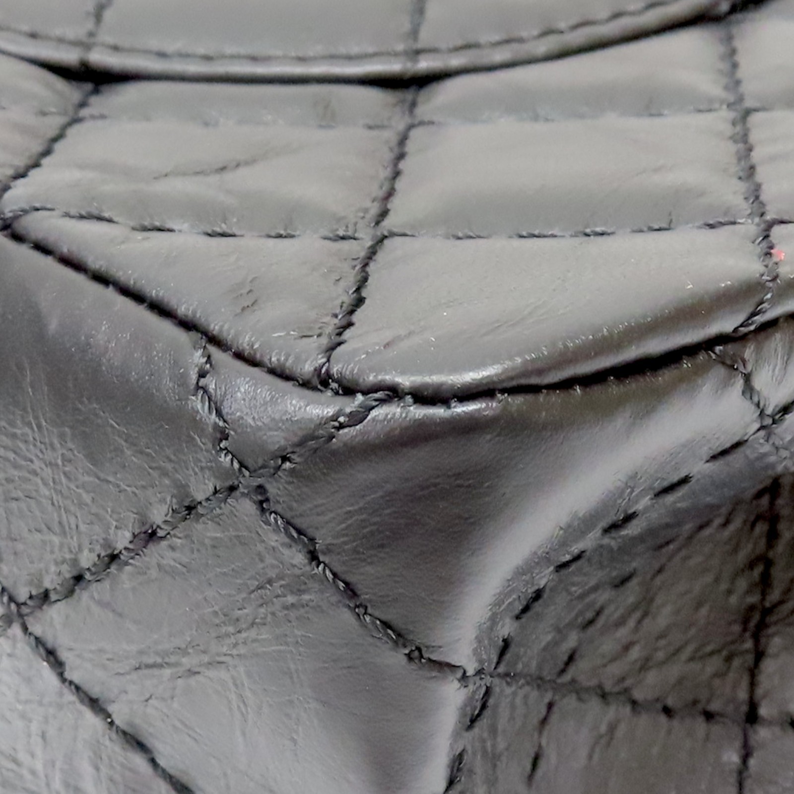 CHANEL Lucky Charms 2.55 Reissue Flap Shoulder Handbag Black Calfskin Leather thumbnail 15