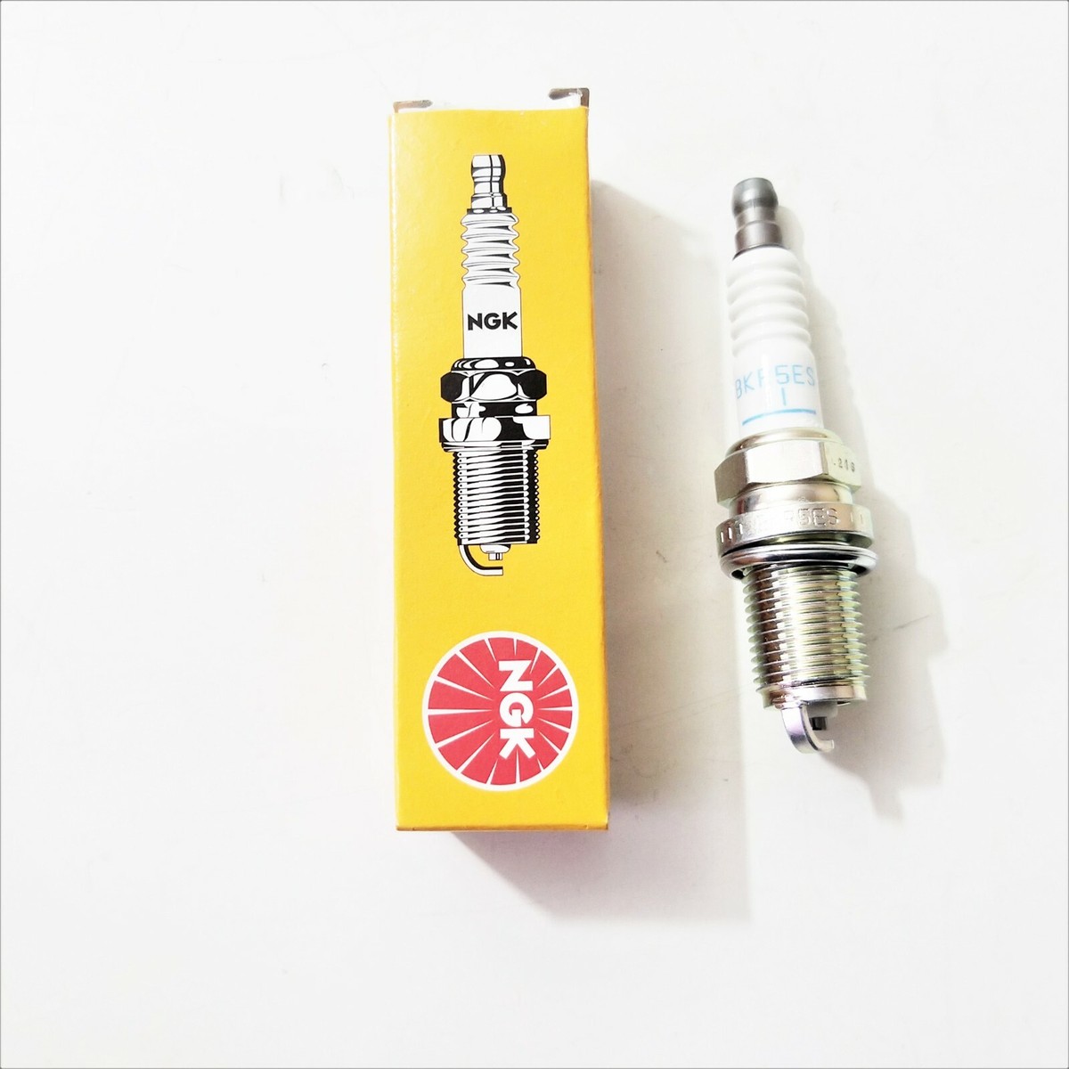 Spark Plug NGK Bker5s-11 2382-3 | eBay