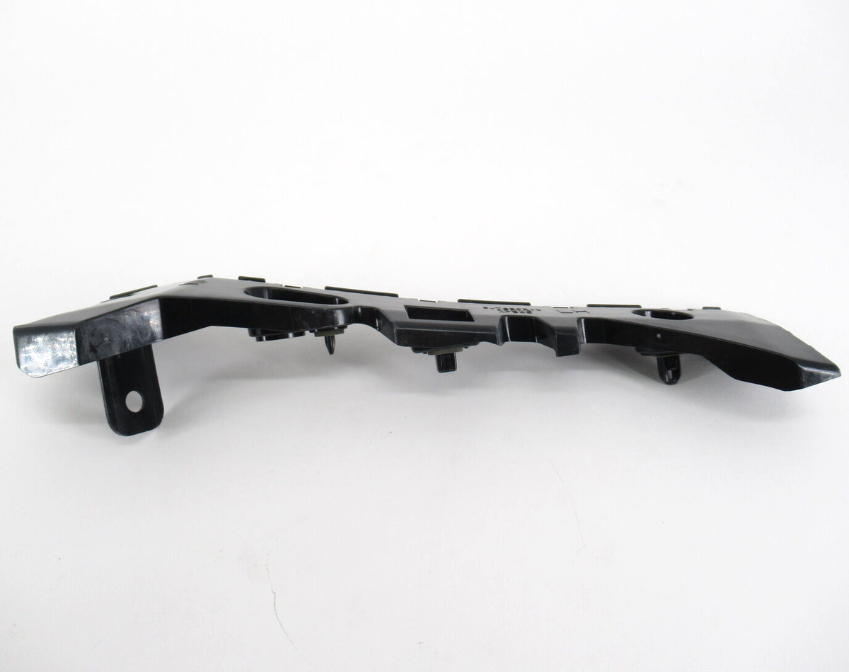 Genuine OEM Mazda BJT6-50-2J1B Driver Left Rear Bumper Retainer