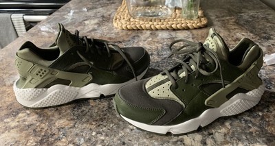 olive green nike huarache womens