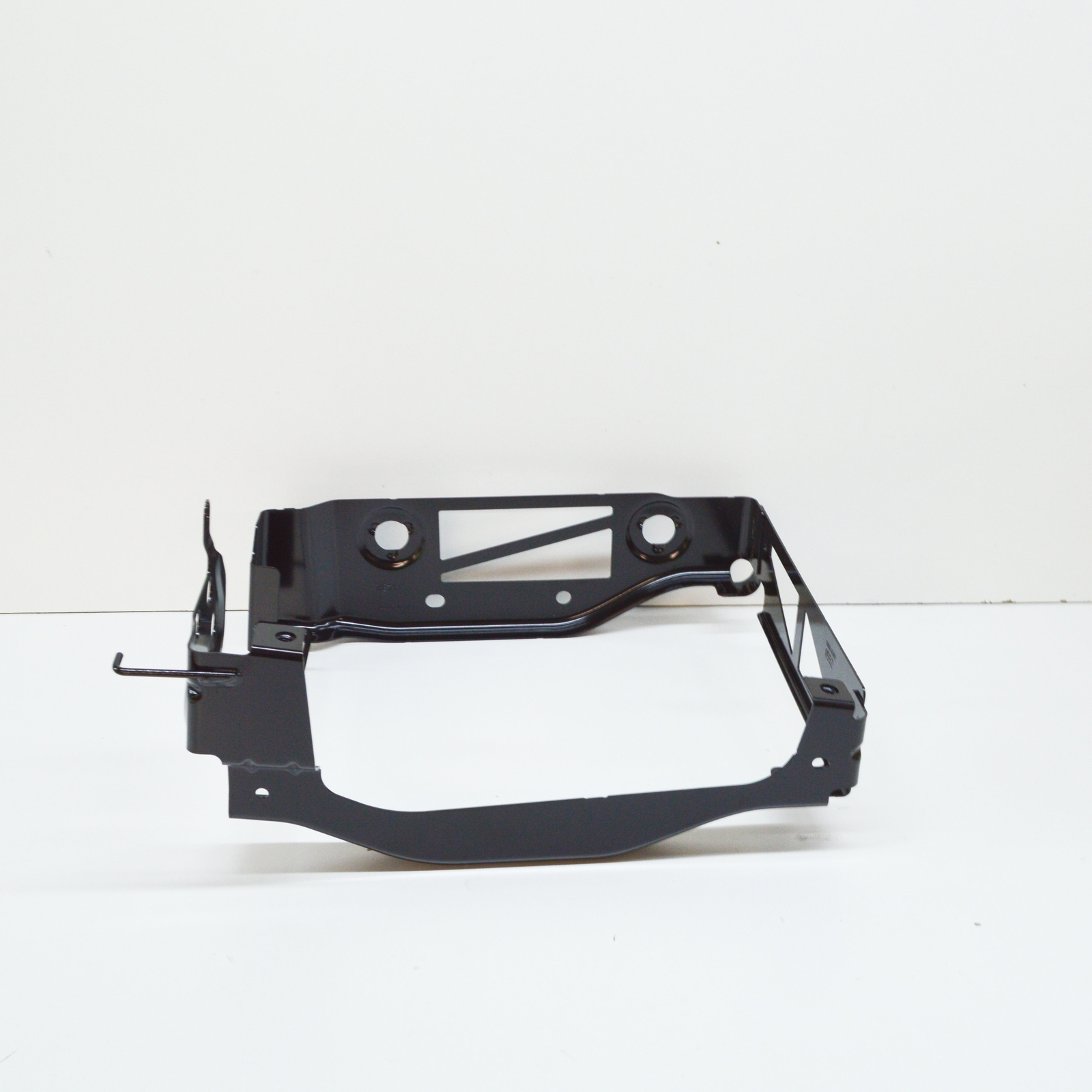 NEW BMW M4 G82 FRONT LEFT OUTER CRASH REINFORCEMENT 51118071635  