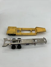 Vintage Majorette 21502 #365 Sail Boat Transporter Diecast 1/100 Trailer 4.5” L