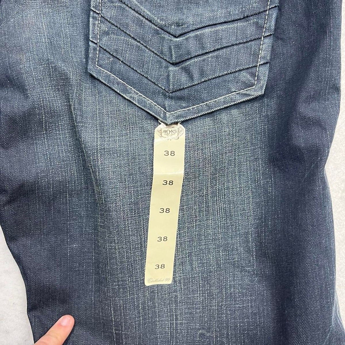 VINTAGE DEADSTOCK Y2K AKADEMIKS EMBROIDERED  EMBROIDERED JEANS DARK WASH BAGGY  View 3