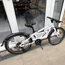 Frog Frog 52 Kids Bike 20in 52cm White/Multicolour V-Brake Mudguards
