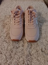 New DKNY Oaks Logo Size 9 M Pink Color Lace Up Fabric Sneakers.