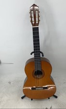 Yamaha C40 Natural Brown Nylonsaite Musikinstrument Konzertgitarre