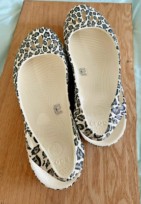 CROCS Kadee Thea Snow Leopard Slingback Ballet Flats - W10 (U.S. 11)
