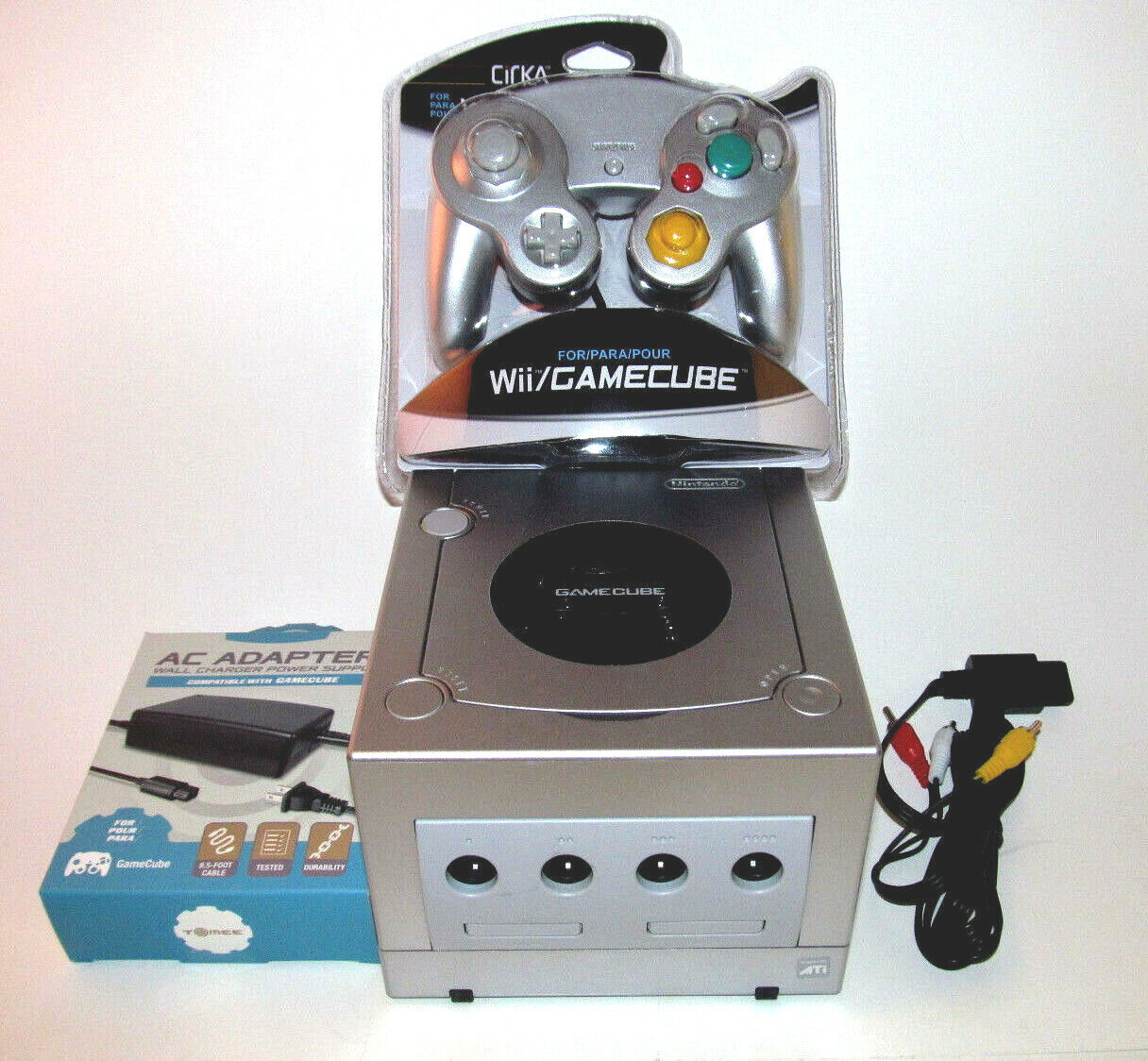 Platinum Nintendo GameCube Console System w/ New Silver Controller & Hookups