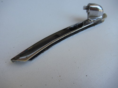 Porsche 356 Coupe Door Vent Window Glass Support ( Right , Passenger Side ) - Picture 4 of 7
