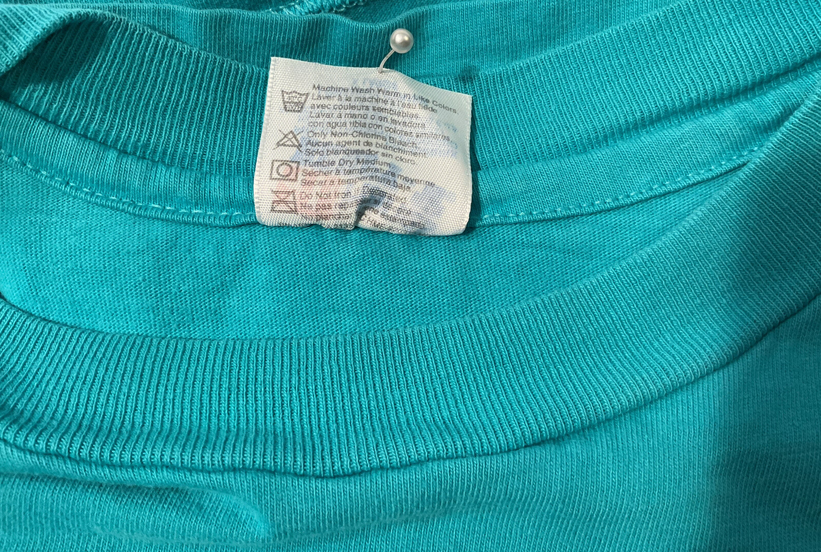 The Black Dog 1993 Vintage Martha's Vineyard Turquois… Gem