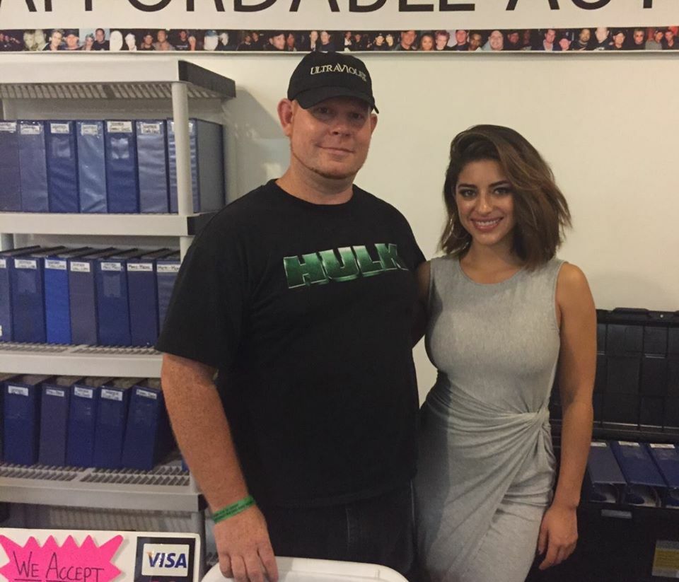 Mayra Leal glamour shot autographed photo signed 8x10 #17