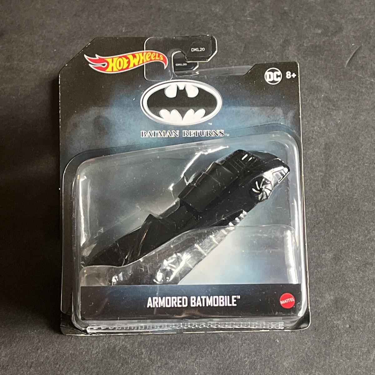 Hot Wheels Batman Returns Armored Batmobile Full Gloss Variant 1:50 Scale  MOC