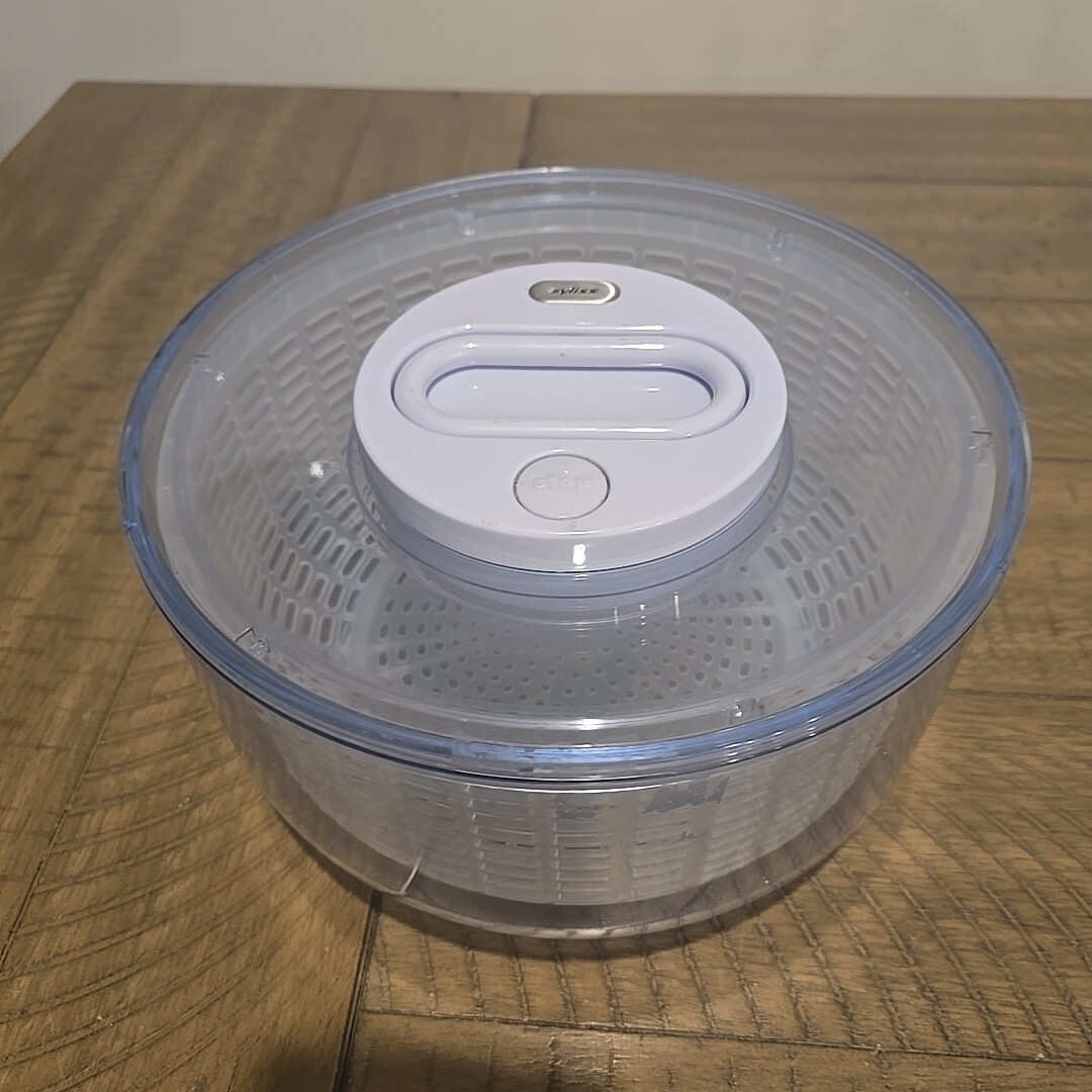 ZYLISS  Salad Spinner Clear and White - 10
