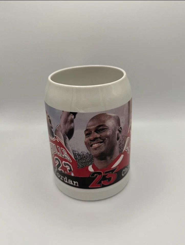 Taza de cerámica vintage 1997 Michael Jordan Upper Deck NBA Chicago Bulls firma   Foto 2 de 4