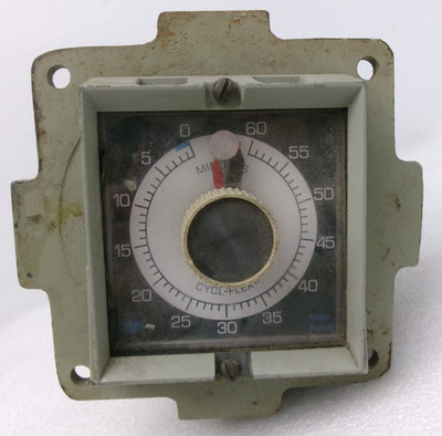 EAGLE SIGNAL CYCL-FLEX 60 MINUTE ANALOG TIMER CROUSE-HINDS EJH53 COVER #T1032A