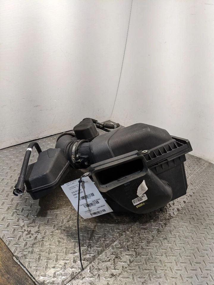 Air Cleaner 3.5L Without Turbo Fits 09-15 FLEX 1177678 - Image 2 of 4