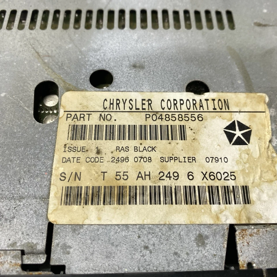 Dodge Chrysler Jeep Ram Mopar 1984-2001 radio casete AM FM P04858556 Foto 3 de 4