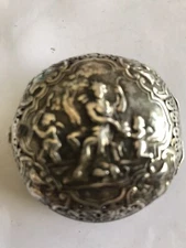 Verge Fusee Repeater Repousse Silver Case