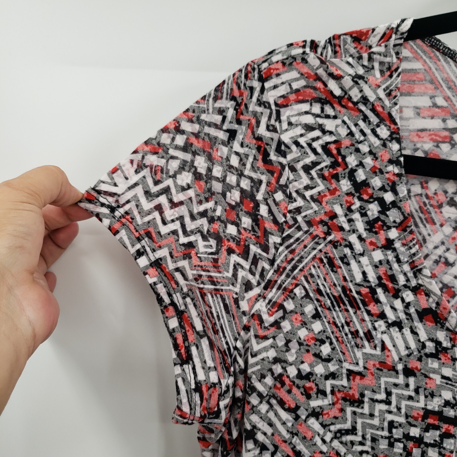 Ruby Rd. Large Geometric Print Knit Top Womens Be… - image 10