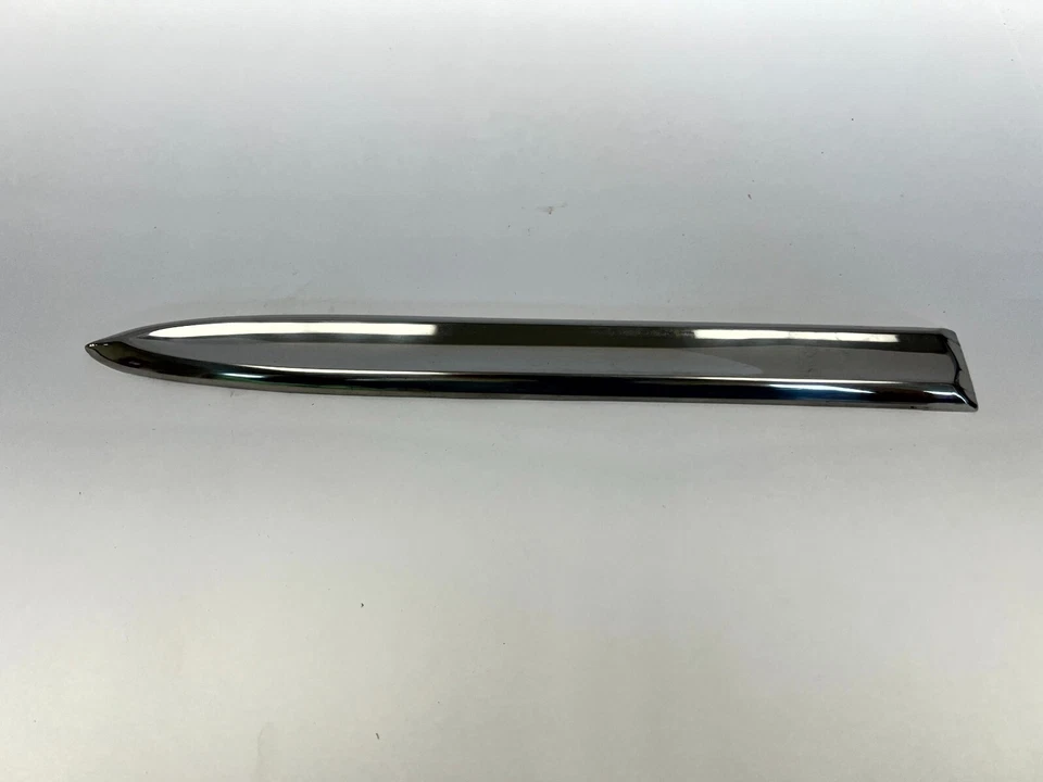 Guardabarros delantero derecho Desoto Firesweep 1957 moldura cromada 1686760 nuevo en stock Foto 2 de 4