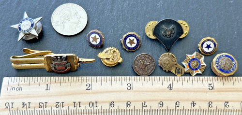VINTAGE COLLECTION OF VFW AMERICAN LEGION MILITARY PINS G345 - Picture 2 of 14