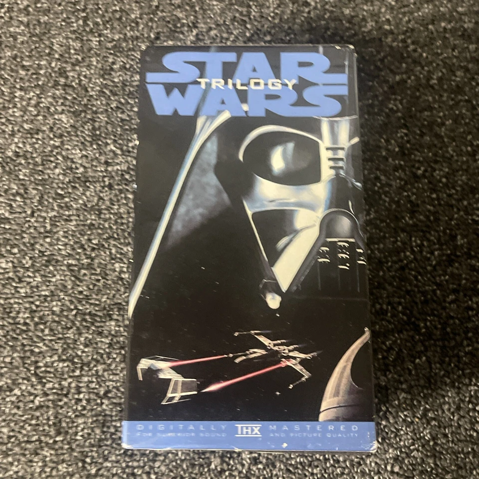 STAR WARS Lot Original Trilogy VHS Trilogy Special Edition VHS & DVD Episode 1 - Image 4 of 4