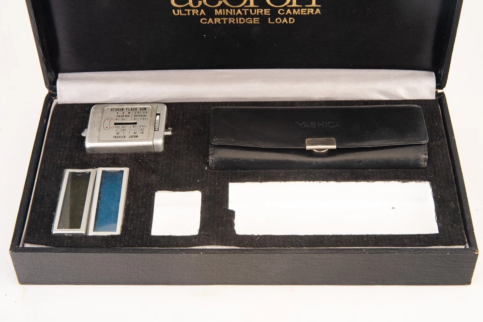 Yashica Atoron Ultra Miniature Camera Original Box Case Flash & Filters V25 - Image 2 of 4