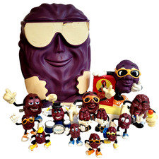 Lot Of 14 Piece 1980's "California Raisins" Collectable Toys READ DESCRIPTION.