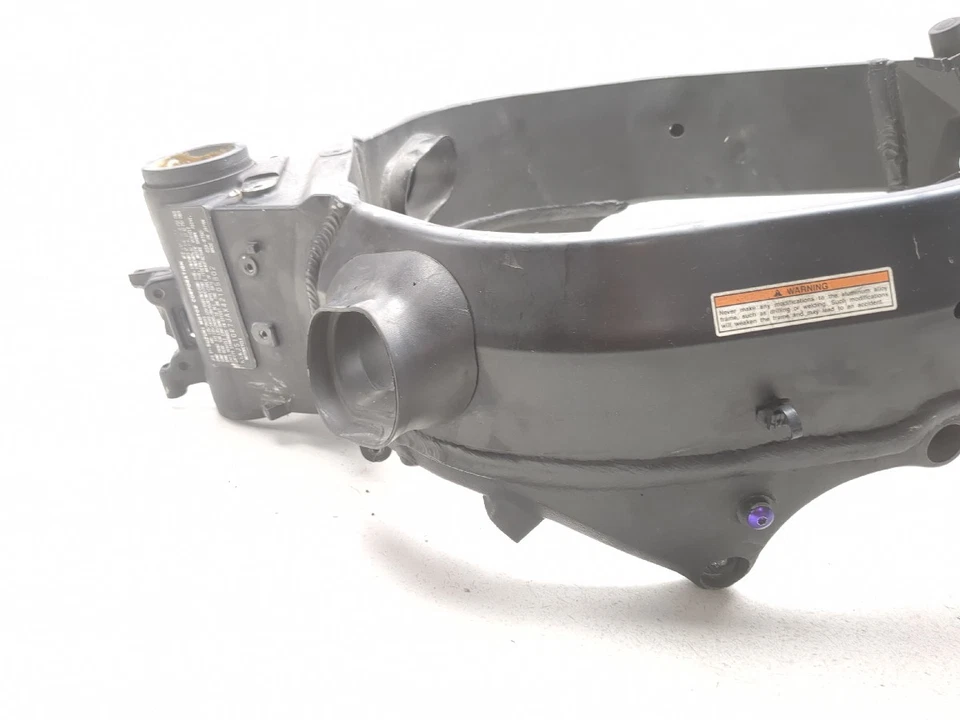 04 05 Suzuki GSXR 750 cuadro principal chasis recto SLVG Foto 3 de 4