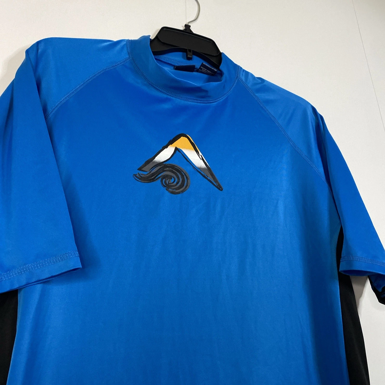Kanu Surf Rash Guard Swim Shirt Men's XL Aqua Blue Short Sleeve UPF 50+ Sunblock