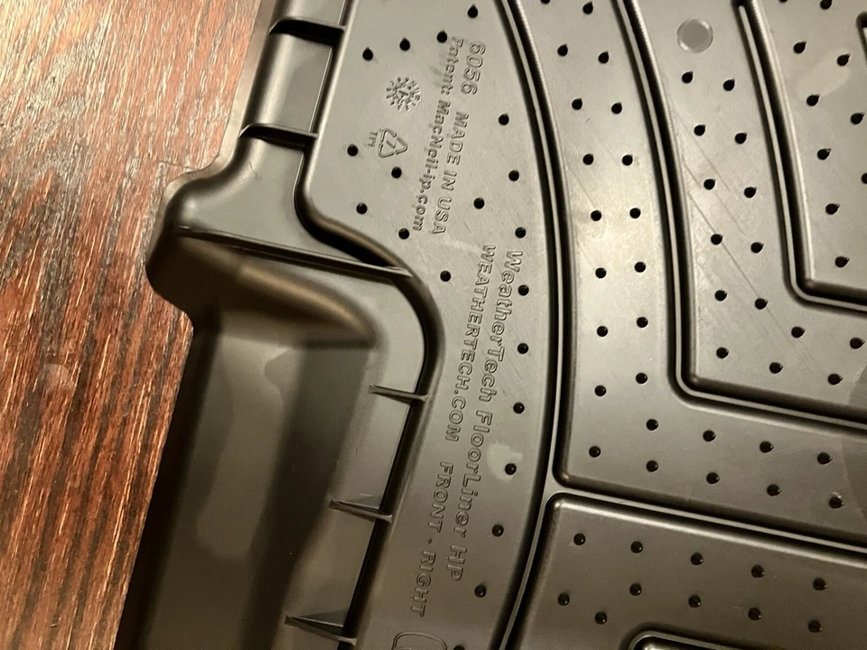 LEER **2019-22 Alfombrillas Dodge Ram 2500 Weather Tech 44154511M lado derecho negras Foto 3 de 4