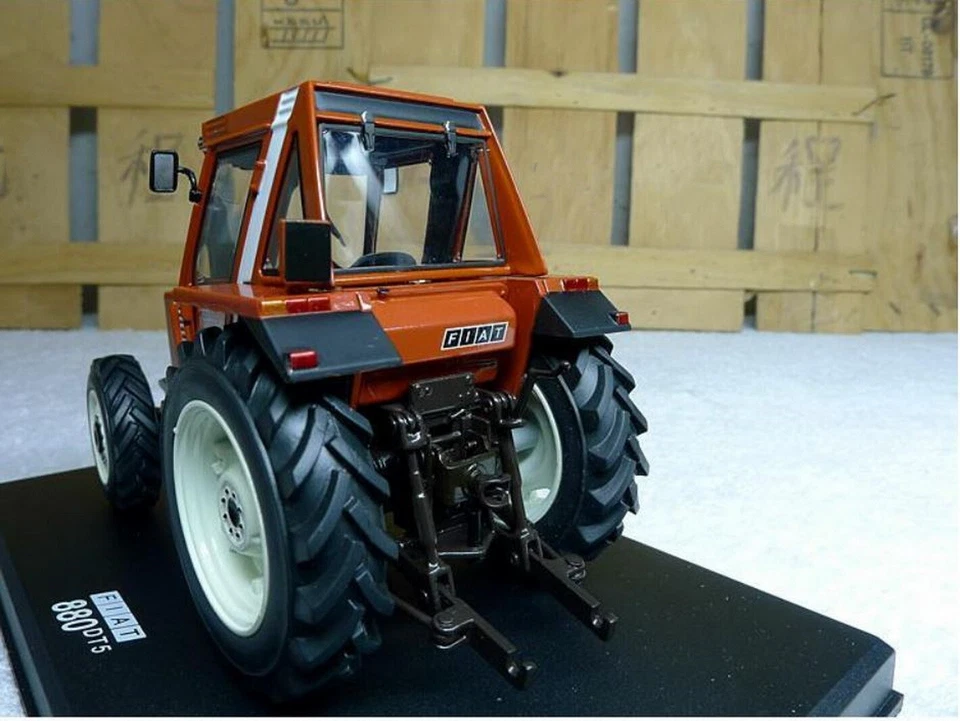 Replicagri 1/32 Scale FIAT 880 DT5 Tractor Diecast Model Toy Collection REP073 - Image 3 of 4