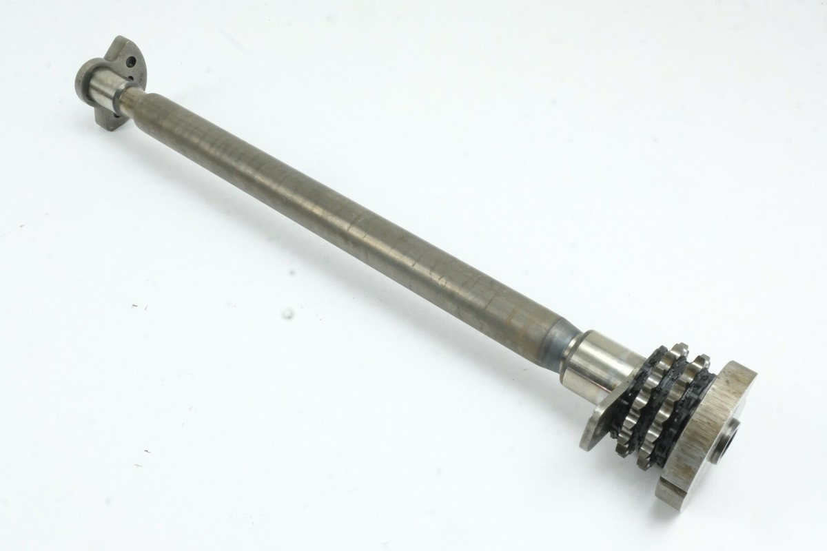 2010-2018 SPRINTER OM642 3.0 Engine Balance Intermediate Shaft A6420300872 2010-2018 SPRINTER OM642 3.0 Engine Balance Intermediate Shaft A6420300872